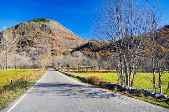 Carretera a Durro