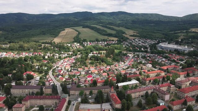 Handlova aus der Luft (Slowakei)