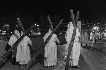 PROCESION DE SEMANA SANTA SALAMANCA 2022 JUEVES SANTO HERMANDAD DEL CRISTO DEL AMOR Y DE LA PAZ ...