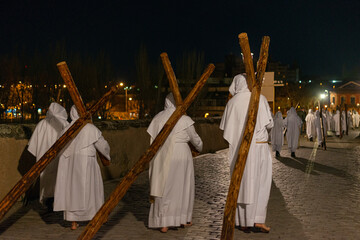 PROCESION DE SEMANA SANTA SALAMANCA 2022 JUEVES SANTO HERMANDAD DEL CRISTO DEL AMOR Y DE LA PAZ ...