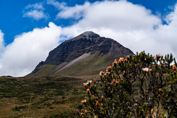 Corazón volcano © ecuadorquerido
