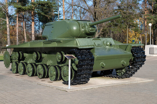 KIROVSK, RUSSIA - OCTOBER 24, 2022: Heavy Soviet tank KV-1S is close-up on a October afternoon. Museum of "Breakthrough of the Siege of Leningrad". Leningrad region