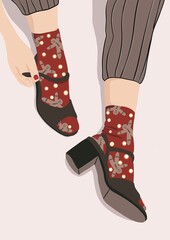 Illustration d’un gros plan sur des chaussures marron à talon type escarpin, avec comme accessoire des chaussettes de Noël couleur rouge bordeaux, motif petit biscuit de Noël sur un fond beige.