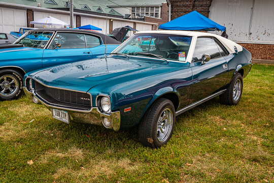 1968 AMC AMX Hardtop Coupe