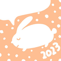 冬の雪の中飛び回るかわいいうさぎのイラスト　オレンジ　2023年　カード　吹き出し　メッセージ
