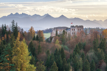 Zamek w Czorsztynie - the Czorsztyn Castle in the autumn - 543475873