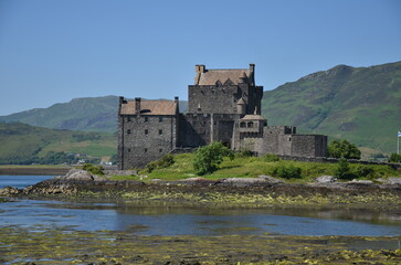 Fototapeta na wymiar Eilean Donan Castle