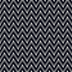 Ethnic seamless pattern. Freehand horizontal zigzag chevron stripes print. Boho chic, indigenous, tribal background