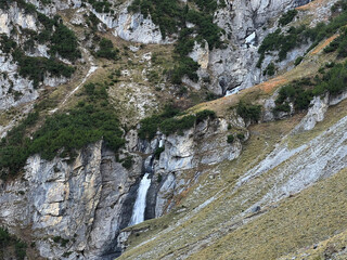 Schmuerfälle or Schmuer Waterfalls (Cascada da Pigniu oder Aua da Fluaz Wasserfälle) over the...