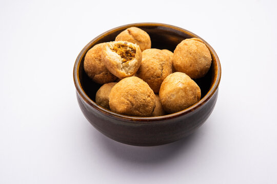 Dry kachori is a dry fruits stuffed ball shaped farsan also called kachauri, kachodi and katchuri