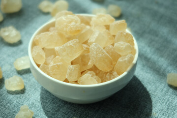 top view of cube shape brown sugar in a bowl 