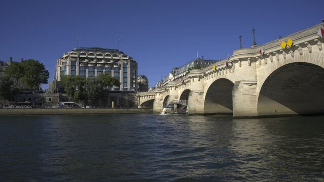 Le Pont Neuf, Paris, France