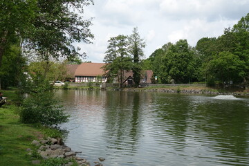Obraz premium Essigmuehlenweiher in Dreieichenhain