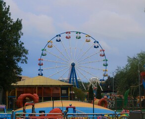 ferris wheel in the park