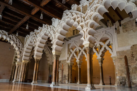 AlAndalus Bilder Durchsuchen 3,480 Archivfotos, und