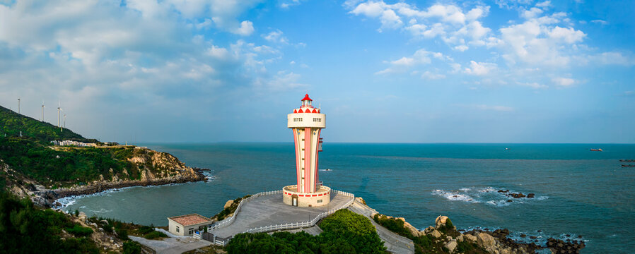 The lighthouse is located on Nan'ao Island, Guangdong Province, China.