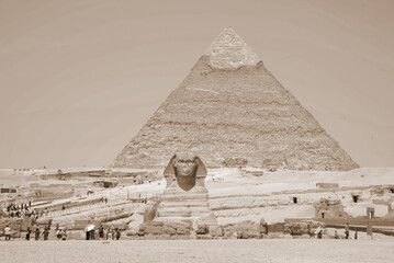 Fototapeta na wymiar Sphinx and Giza Pyramids, Cairo, Egypt