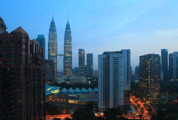 Fototapeta na wymiar Menara Petronas towers at night, Kuala Lumpur, Malaysia