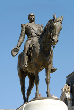 Statue équestre du duc d'Aumale, Ville de Chantilly, Oise, France	