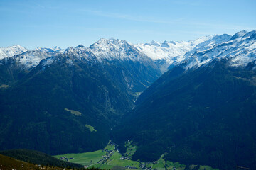 Panorama in den Alpen von Österreich Hohe Tauern – Blick vom Wildkogel 