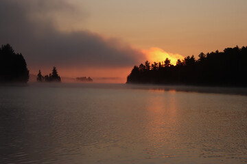 Fototapeta na wymiar Early Morning Fog