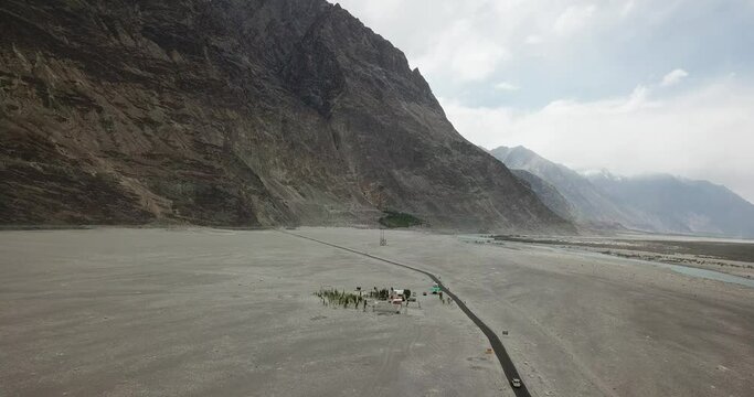 bike ride in leh with view of the mountains