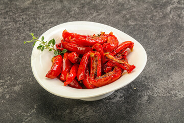 Sun-dried tomato in olive oil