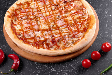 photo of pizza on the table	