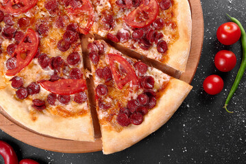 photo of pizza on the table	