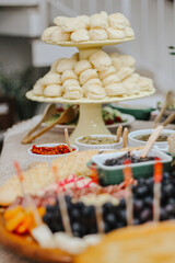 Mesa de antepastos e comiditas