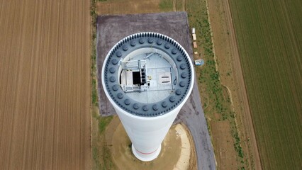 Baustelle eines Windrades, Luftbild
