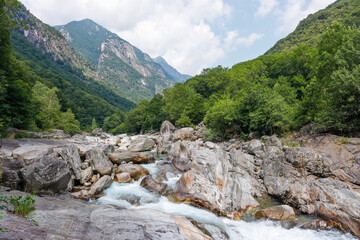 Verzasca Fluss in der Schweiz