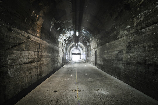 Au bout du tunnel