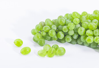 Fresh vitamin-containing fruit green grapes