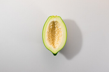 グリーンパパイヤ　カット　Green Papaya