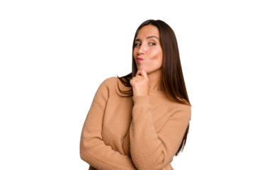 Young caucasian cute woman isolated confused, feels doubtful and unsure.