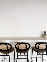 Table with chairs at the cafe