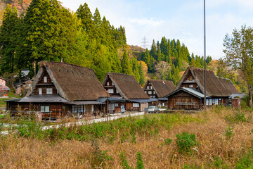 Fototapeta na wymiar 越中五箇山 相倉合掌造り集落