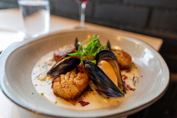 Hokkaido Scallops and New Zealand Mussels