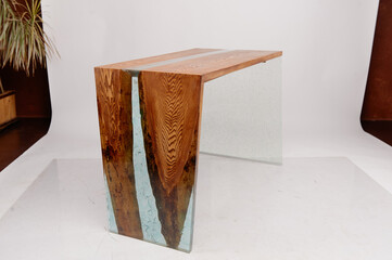 table made of epoxy resin and wood. Slabs - obrazy, fototapety, plakaty
