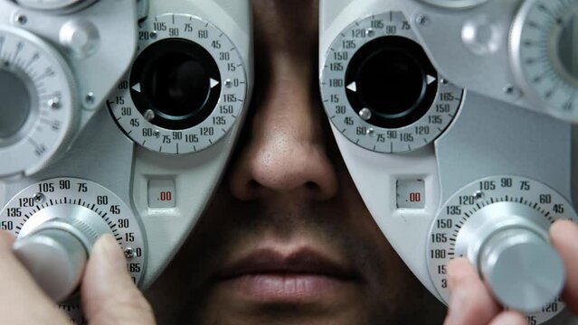 Eye exam at the ophthalmologist