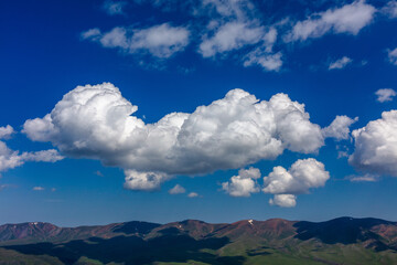 Fototapeta premium clouds over the mountains
