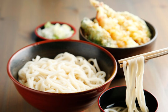 天丼と冷やしうどん