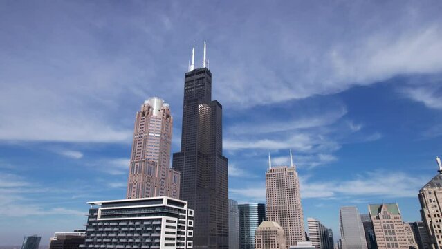 Chicago Downtown Willis tower sunny day