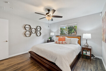 Home bedroom 