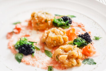 salmon tartar with black caviar