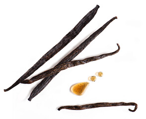 vanilla pods and vanilla extract