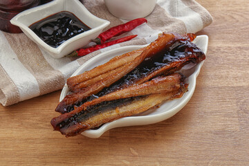Roasted eel in unagi sause