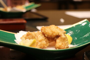 温泉宿の食事、懐石料理