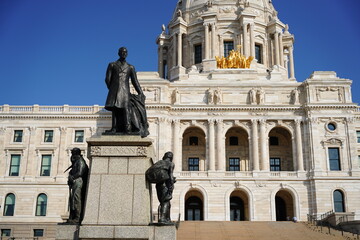 Fototapeta na wymiar Minnesota state Capitol in Saint Paul, Minnesota.